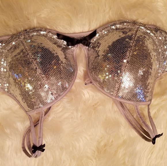 Victoria's Secret Other - Victoria Secret size 34D sequin bra